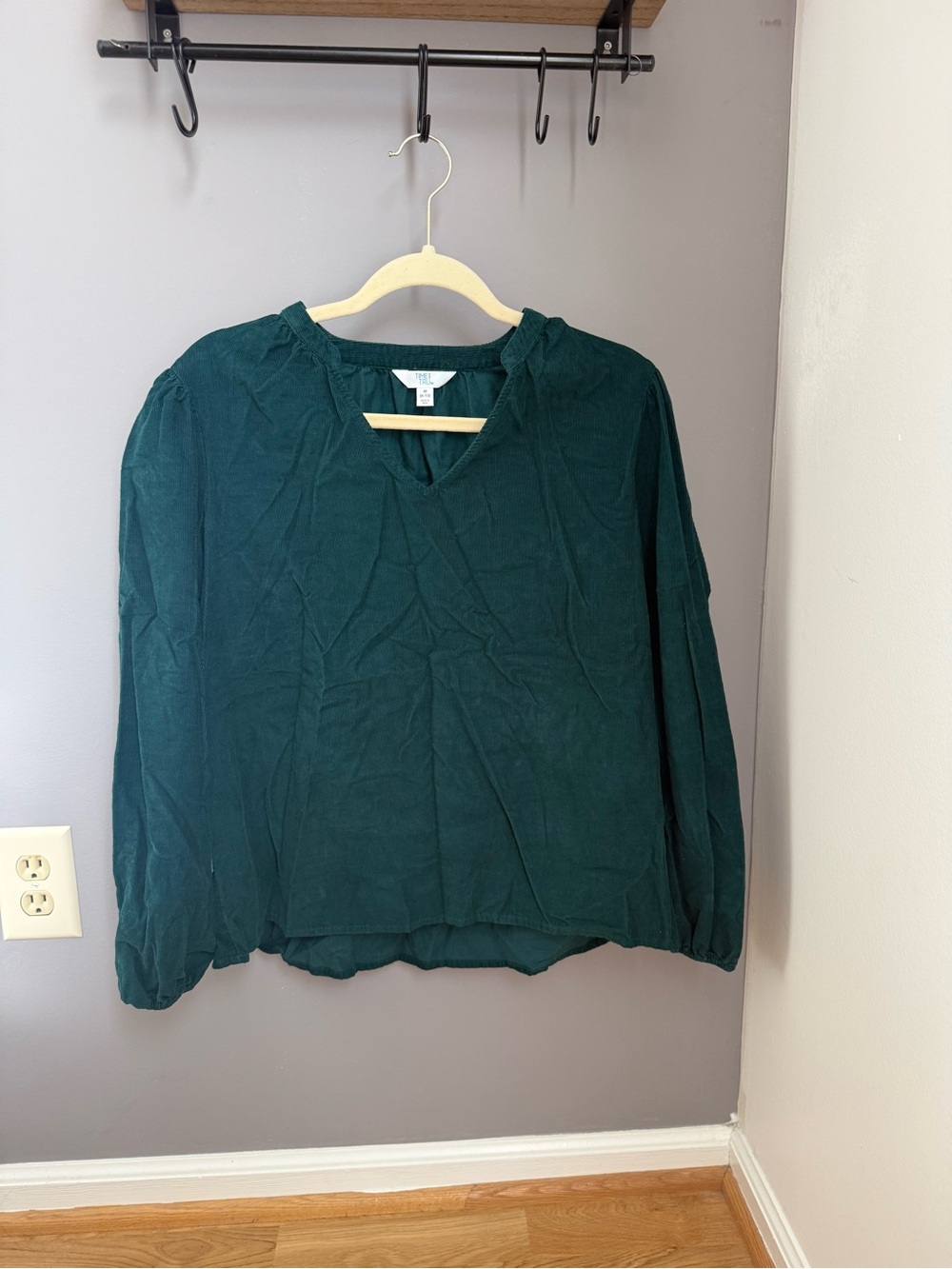 Time and Tru Dark Teal V-Neck Balloon Sleeve Blouse